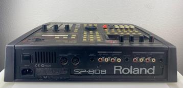 Roland SP 808 beschikbaar voor biedingen