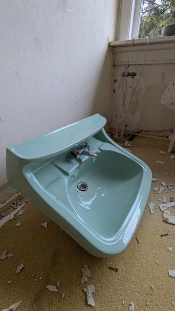 Wastafel mintgroen vintage beschikbaar voor biedingen