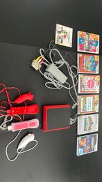Nintendo Wii te koop met controlers en 7 spellen, Spelcomputers en Games, Spelcomputers | Nintendo Wii, Ophalen, Zo goed als nieuw