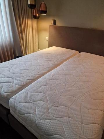 Gratis matrassen 80 x 200 cm beschikbaar voor biedingen