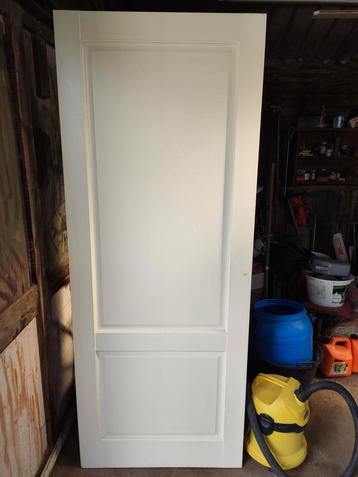 Hardhouten paneeldeur (stomp) 82,5 x 210cm beschikbaar voor biedingen