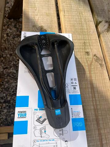 Pro Stealth Carbon Race Zadel - 142mm beschikbaar voor biedingen