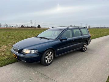 Volvo V70 2.4 T 200PK 2001 Blauw