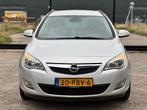 Opel Astra Sports Tourer 1.4 Turbo Edition/navi/psensor/trek, Euro 5, Gebruikt, 4 cilinders, 1337 kg