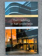 Een radslag in het onderwijs - met handtekening schrijvers, Ophalen of Verzenden, Zo goed als nieuw