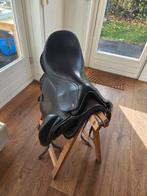 Zadel Kent & Masters 18 inch, Dieren en Toebehoren, Paarden en Pony's | Zadels, Ophalen, Gebruikt, Dressuur