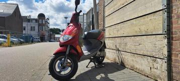 Peugeot vivacity 50cc 2takt Rood beschikbaar voor biedingen