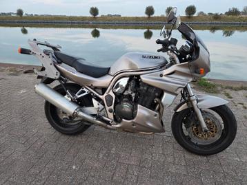 Suzuki bandit 1200 volle kuip en kofferset (weinig km's) beschikbaar voor biedingen