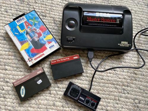 Sega Master System II + controller + 4 spellen, Spelcomputers en Games, Spelcomputers | Sega, Gebruikt, Master System, Met 1 controller