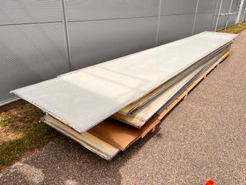 Polycarbonaat platen Kanaalplaten, gebruikt 500x105cm beschikbaar voor biedingen