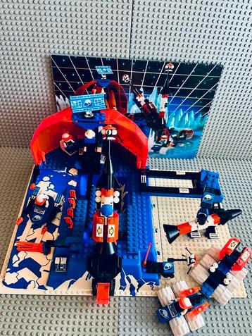 LEGO Space 6983 Ice Station Odyssey beschikbaar voor biedingen