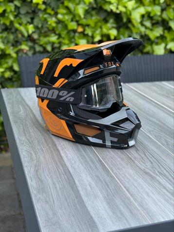 Fox crosshelm incl bril beschikbaar voor biedingen