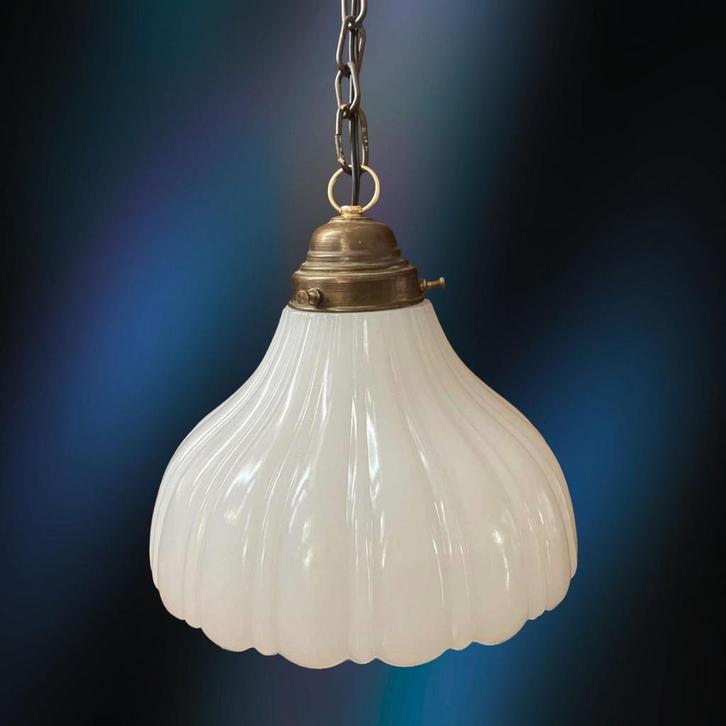 Hanglamp antiek opaline, Antiek en Kunst, Antiek | Lampen, Ophalen of Verzenden