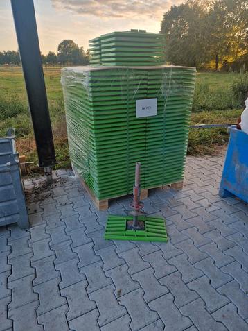 Voetplaten beschikbaar voor biedingen