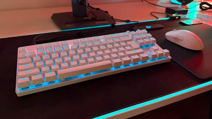 Logitech G Pro X TKL Lightspeed + G Pro X Superlight 2 ZGAN, Computers en Software, Toetsenborden, Zo goed als nieuw, Qwerty, Draadloos