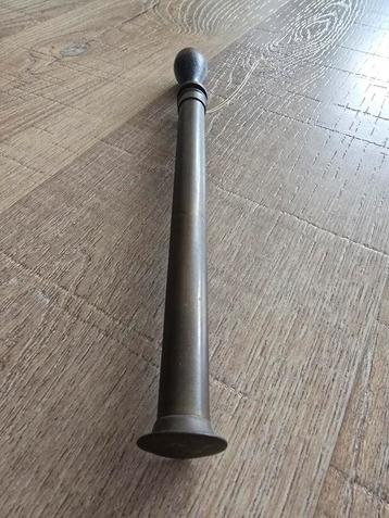 Antiek medisch instrument uit de 19de eeuw €20 beschikbaar voor biedingen