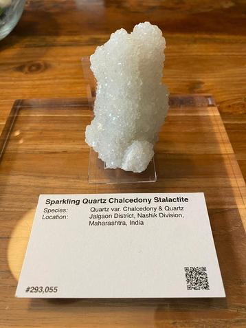 Sparkling Quartz Chalcedony Stalactite beschikbaar voor biedingen