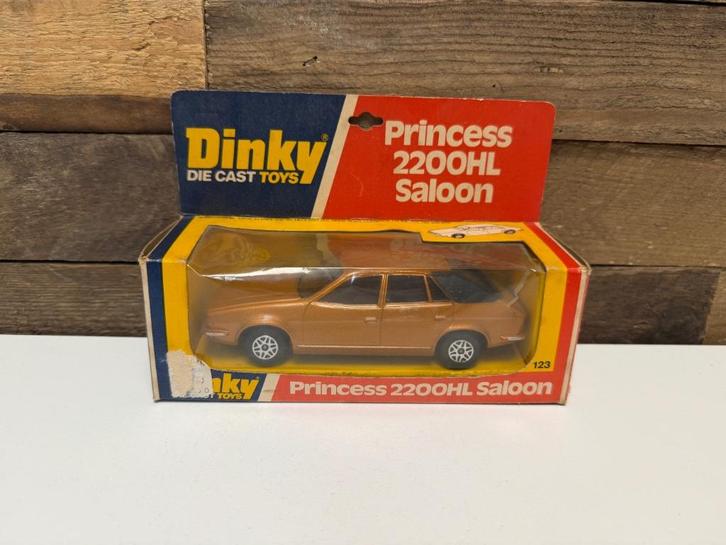 Dinky Toys 123 - Princess 2200 HL Saloon - A6176, Hobby en Vrije tijd, Modelauto's | Overige schalen, Ophalen of Verzenden