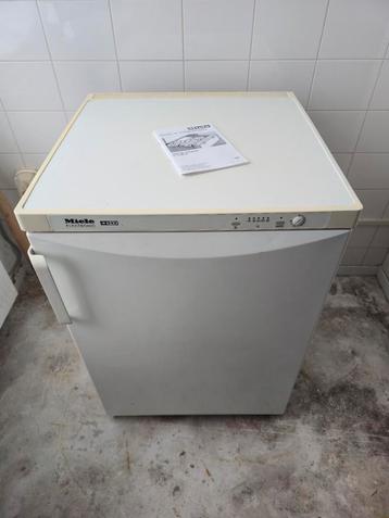 Miele F 7140 S diepvries vrieskast vriezer tafelmodel beschikbaar voor biedingen