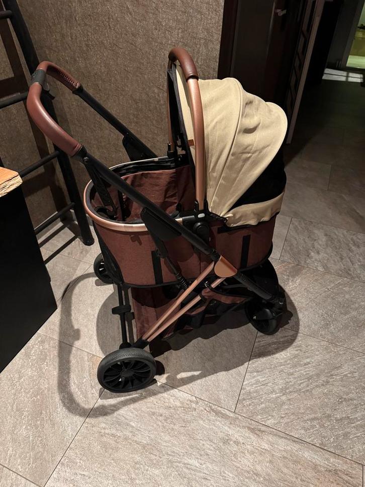 Mooie hondenwagen, Dieren en Toebehoren, Honden-accessoires, Zo goed als nieuw, Ophalen