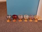 Vintage/Retro 6 Gekleurde Parelmoer Glaasjes op Goud Voetje, Antiek en Kunst, Antiek | Glas en Kristal, Ophalen of Verzenden