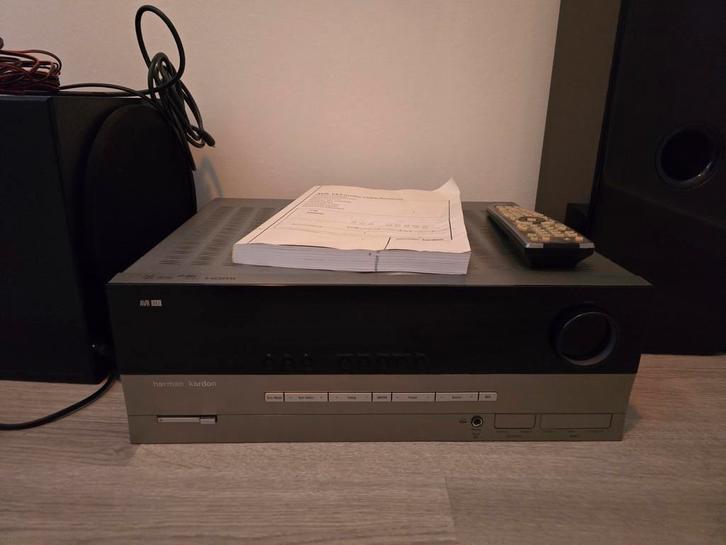 Harman kardon avr 147, Audio, Tv en Foto, Versterkers en Receivers, 5.1, 120 watt of meer, Overige merken, Ophalen of Verzenden