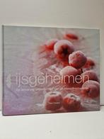 IJSGEHEIMEN. THEO  CLEVERS 🍨🍧🍨🍧🍨🍧🍨🍧🍨🍧🍨🍧🍨🍨🍧🍨, Ophalen of Verzenden, Gelezen