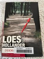 Dekmantel - Loes den Hollander, Ophalen of Verzenden, Gelezen, Nederland