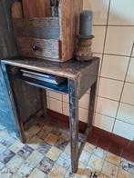 Landelijk oud houten tafeltje/lessenaartje uit India, Ophalen of Verzenden