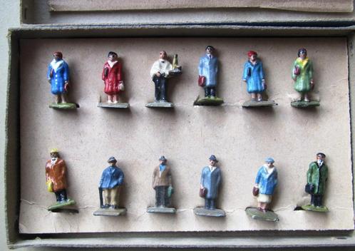 MDM H0 : REIZIGERS 12 Figuren GEGOTEN in OVP La Vie du Rail, Hobby en Vrije tijd, Modeltreinen | H0, Zo goed als nieuw, Overige typen