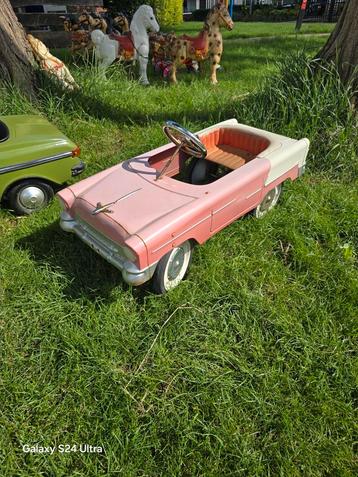 Trap Auto Chevrolet Bel air 1956", later part of the 20th ce beschikbaar voor biedingen