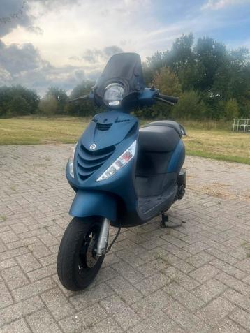 Piaggio zip 2019 4t beschikbaar voor biedingen