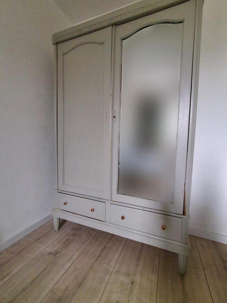 Mooie oude brocante kledingkast, Huis en Inrichting, Kasten | Kledingkasten, Gebruikt, 200 cm of meer, 50 tot 75 cm, Ophalen