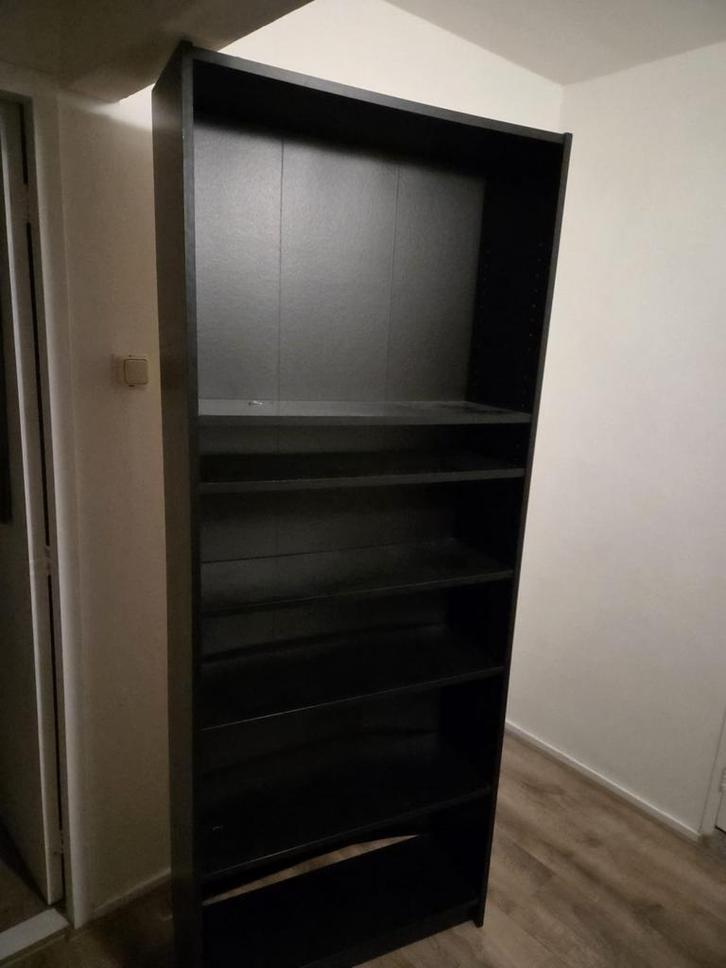 Billy boekenkast ikea zwart, Huis en Inrichting, Kasten | Roldeurkasten en Archiefkasten, Gebruikt, 200 cm of meer, 50 tot 100 cm