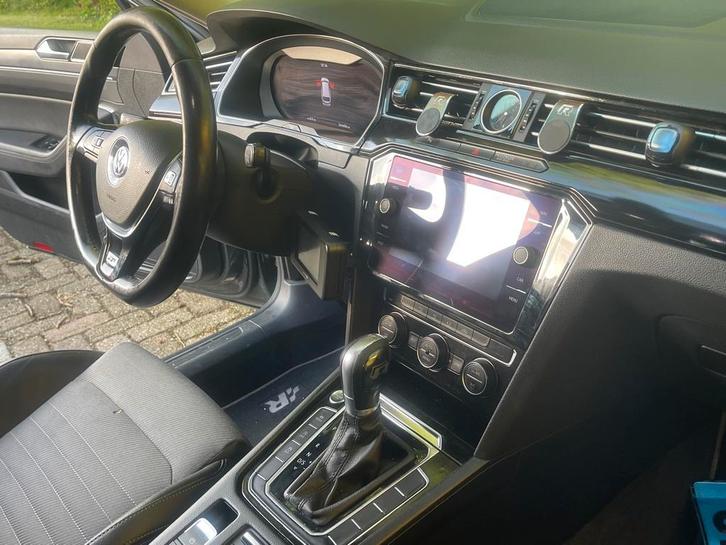 Virtual cockpit dashboard en mib 2.5 navi vw Passat b8, Auto-onderdelen, Dashboard en Schakelaars, Gebruikt, Ophalen of Verzenden