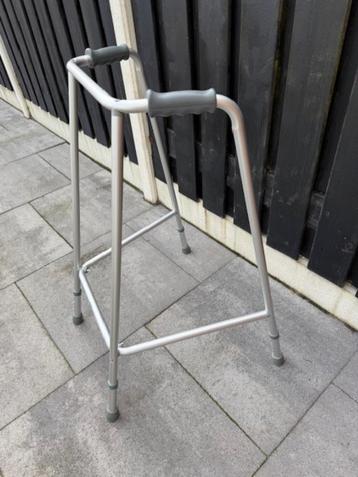looprek beschikbaar voor biedingen