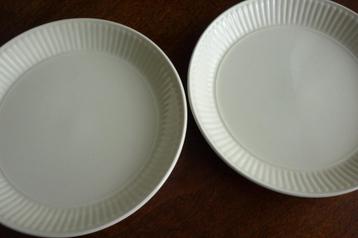 Wedwood Edme CAKEBORDJES los te koop beschikbaar voor biedingen