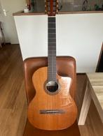 Salvador Cortez CC-22CE, Muziek en Instrumenten, Klassieke of Spaanse gitaar, Zo goed als nieuw, Ophalen