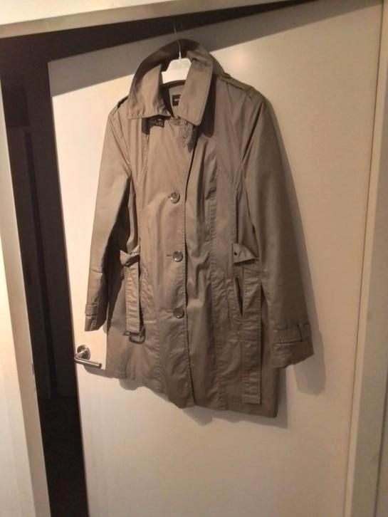 TRENCHCOAT - ZOMER - / TUSSENJAS - WINDDICHT WATERAFSTOTEND, Kleding | Dames, Jassen | Zomer, Zo goed als nieuw, Maat 38/40 (M)
