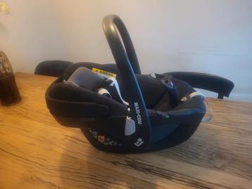 Maxi-Cosi Pebble 360 - Zo goed als nieuw! Met regenhoes beschikbaar voor biedingen