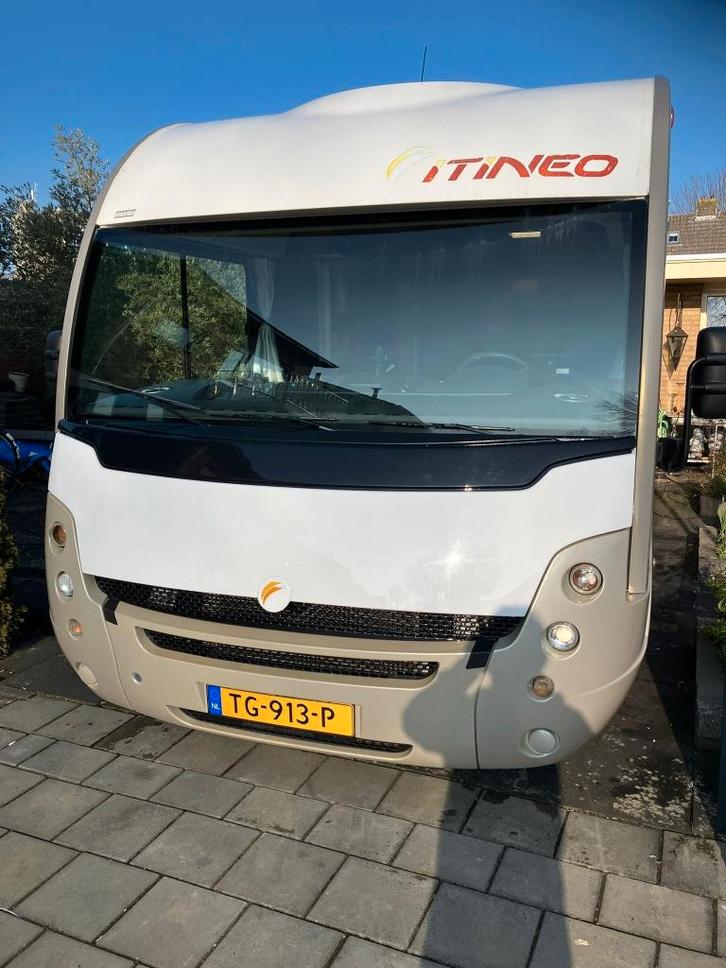 Itineo JB 740 Lengtebedden zeer ruime camper, Caravans en Kamperen, Campers, Particulier, tot en met 4, Integraal, Overige merken