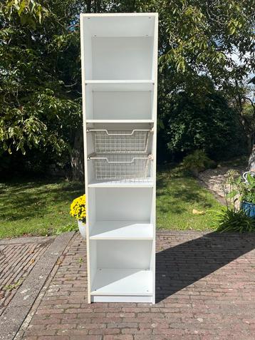 2 IKEA Billy kasten wit beschikbaar voor biedingen