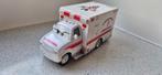 Disney Pixar Cars Rescue Squad Ambulance, Ophalen of Verzenden, Gebruikt