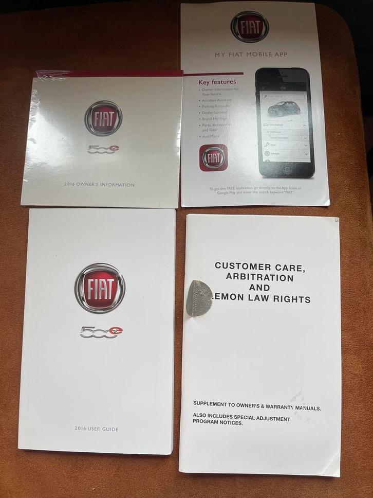Fiat 500e (2016) Gebruikershandleiding + Info, Auto diversen, Handleidingen en Instructieboekjes, Ophalen of Verzenden