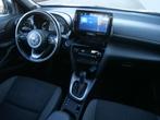 Toyota Yaris Cross 1.5 Hybrid 116pk Business Plus Automaat L, Auto's, Toyota, Stof, Gebruikt, 1490 cc, Bedrijf