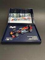 Rare 1:43 Red Bull RB7 Snow Demonstration Run Verstappenshop, Ophalen of Verzenden, Nieuw, Formule 1