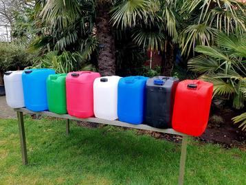 20 liter jerrycans. ZGAN beschikbaar voor biedingen