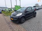 Peugeot 107 1.0-12V XS / Nette auto / APK februari 2027, Auto's, Peugeot, Voorwielaandrijving, 4 stoelen, Origineel Nederlands