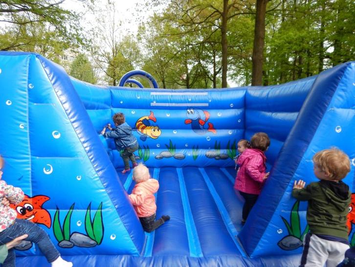 Springkussen Zeewereld - Te Huur, Hobby en Vrije tijd, Feestartikelen | Verhuur, Zo goed als nieuw, Overige, Ophalen