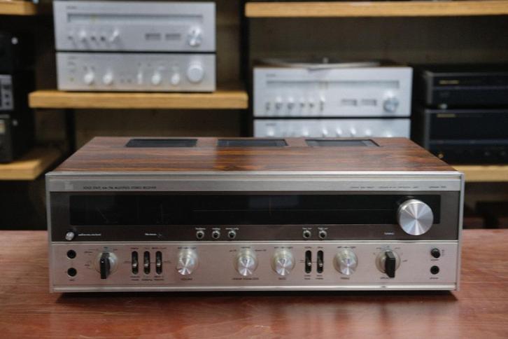 Schatkamer opruiming. Luxman R-1500 lees tekst aub., Audio, Tv en Foto, Versterkers en Receivers, Refurbished, Stereo, 120 watt of meer